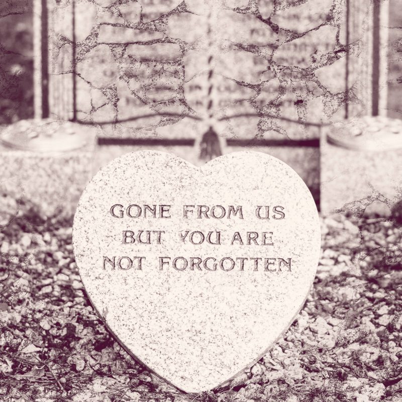 memorial-plaque-on-the-grave